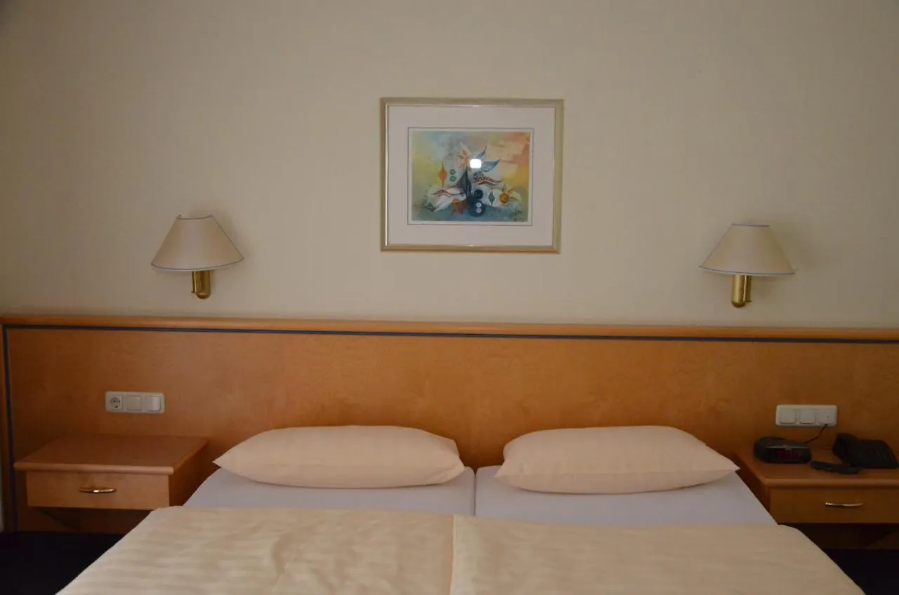 Kurparkhotel Das Kleinod Bad Kissingen 2*,  Germany
